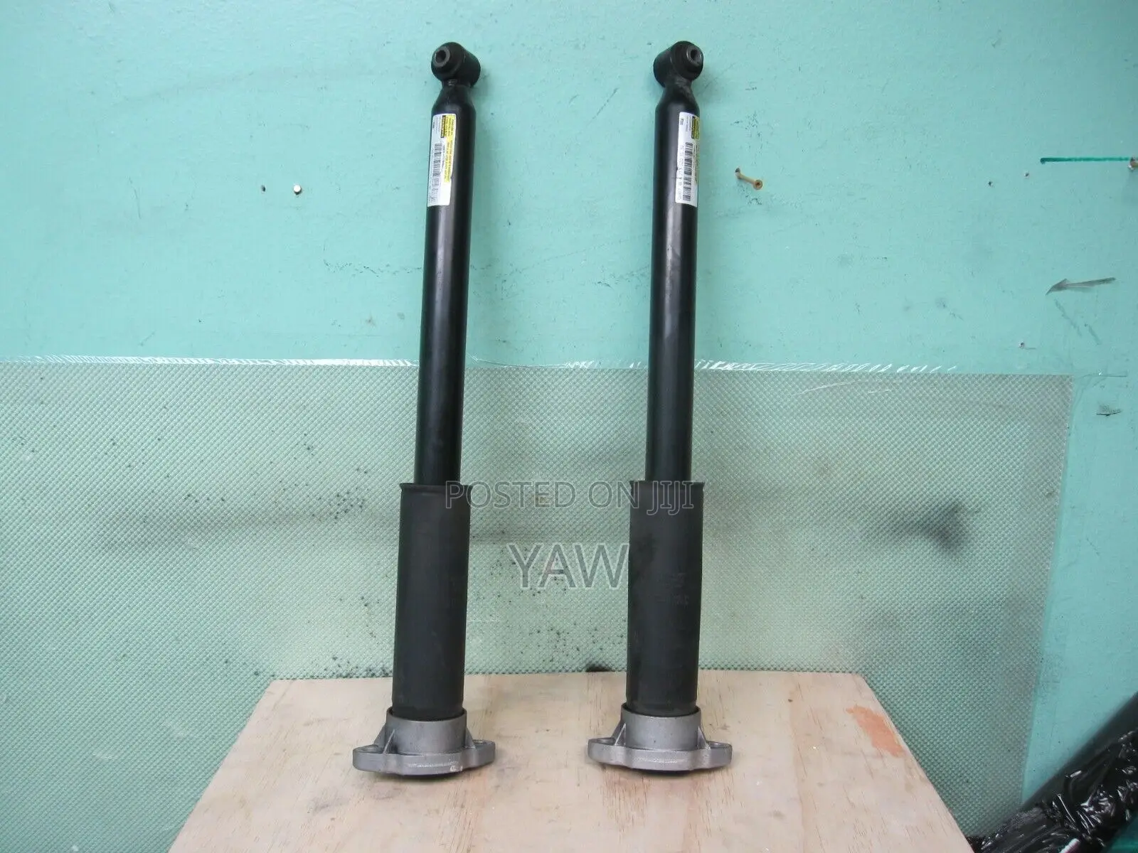 Benz E350 Back Shock Absorber