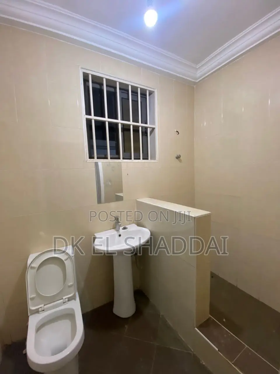 3bdrm House in Ashomang Estate for sale