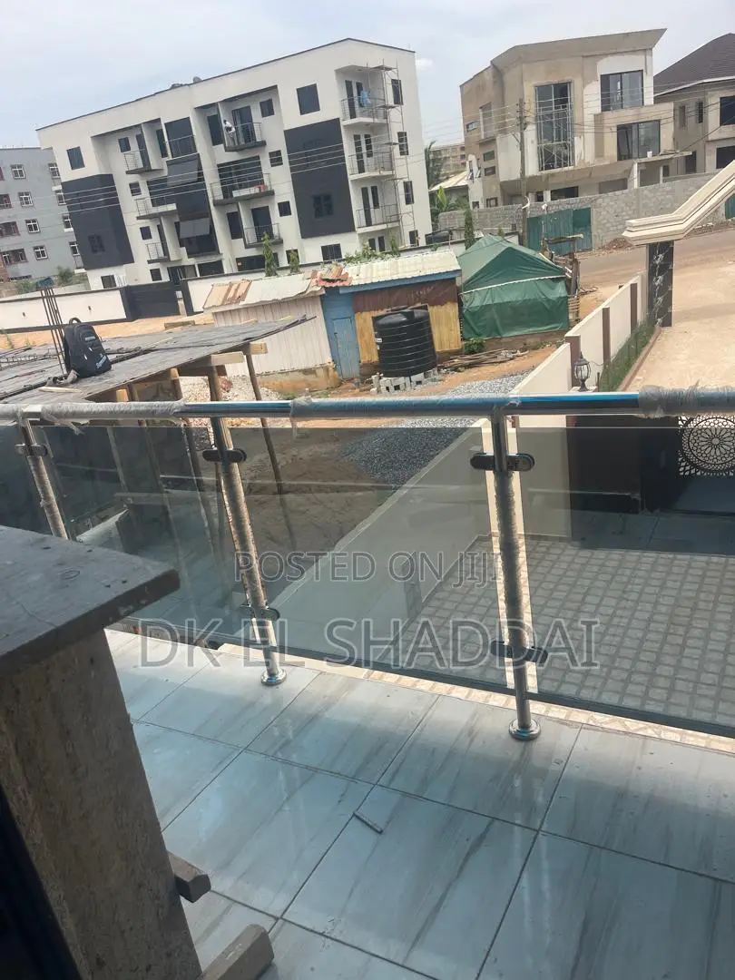 3bdrm House in Ashomang Estate for sale