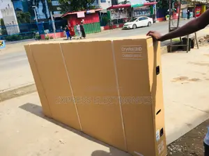 Immersive Yourself With 75cu8000 UHD Smart Samsung