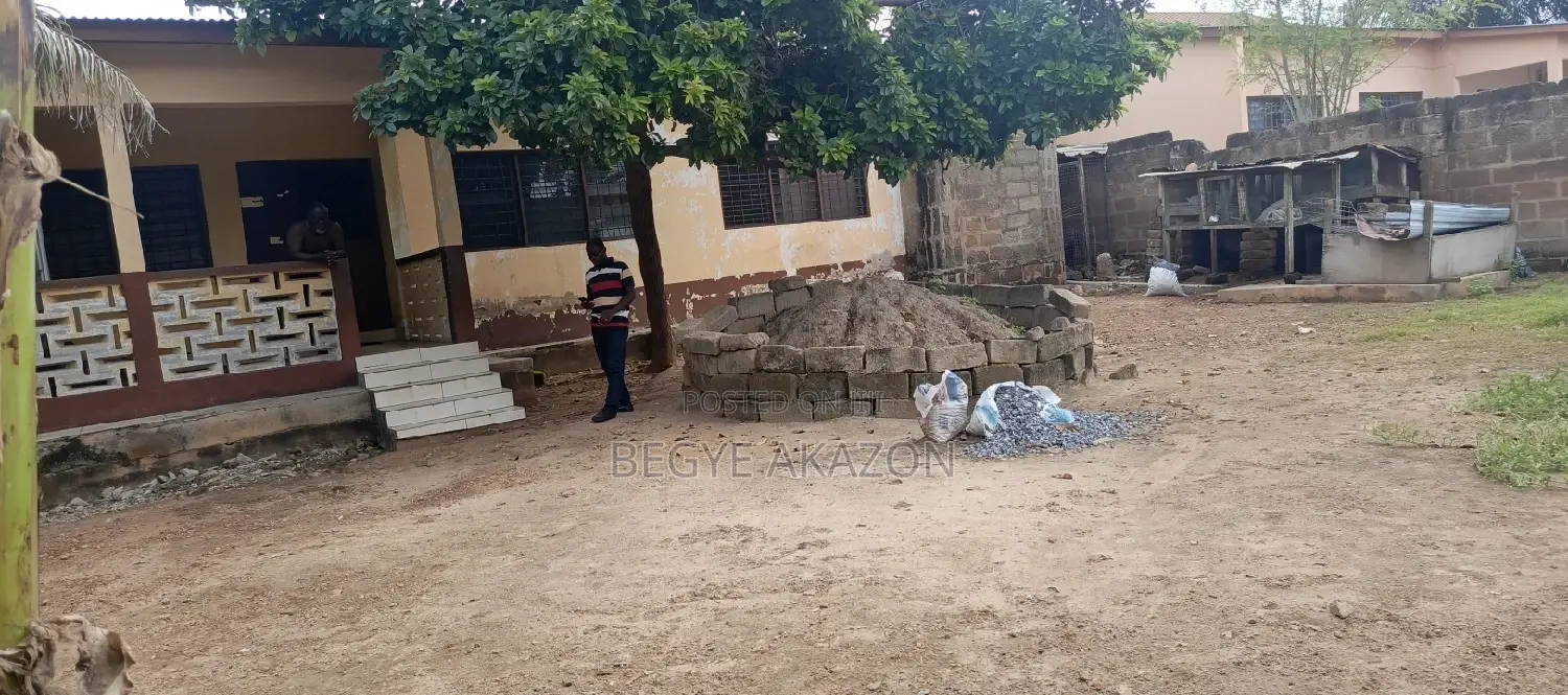 One Plot of Land for Sale at Dworwulu Pig Farm Area