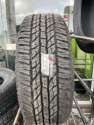 Original Yokohama 275/65r17 Tyres Available