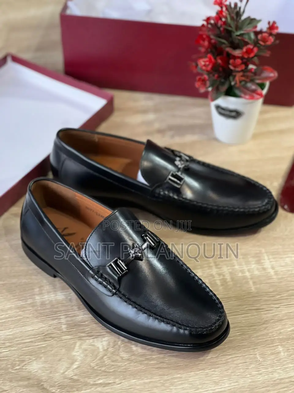 Men Black Easy Wear Leather