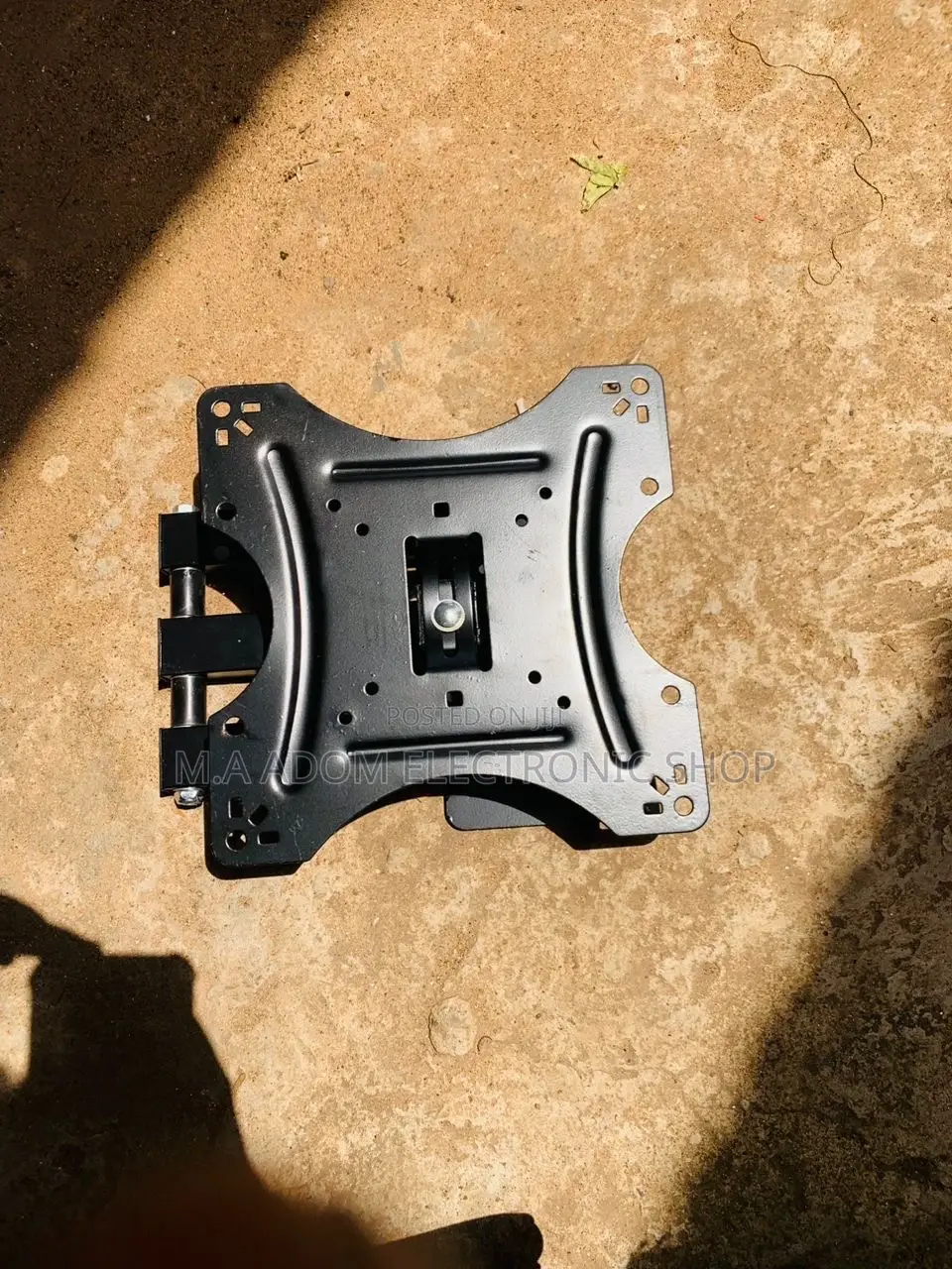 Sealed in Box Corner Wall Mount for Tv Between 32”-55 Inch