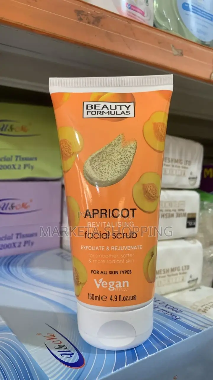 Beauty Formulas Apricot Revitalizing Facial Scrubs 150ml