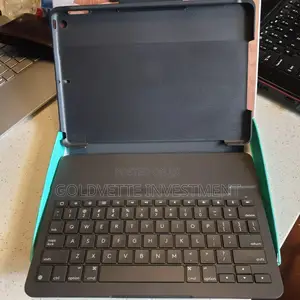 Logitech Slim Folio Keyboard Case - Grey (920011432)