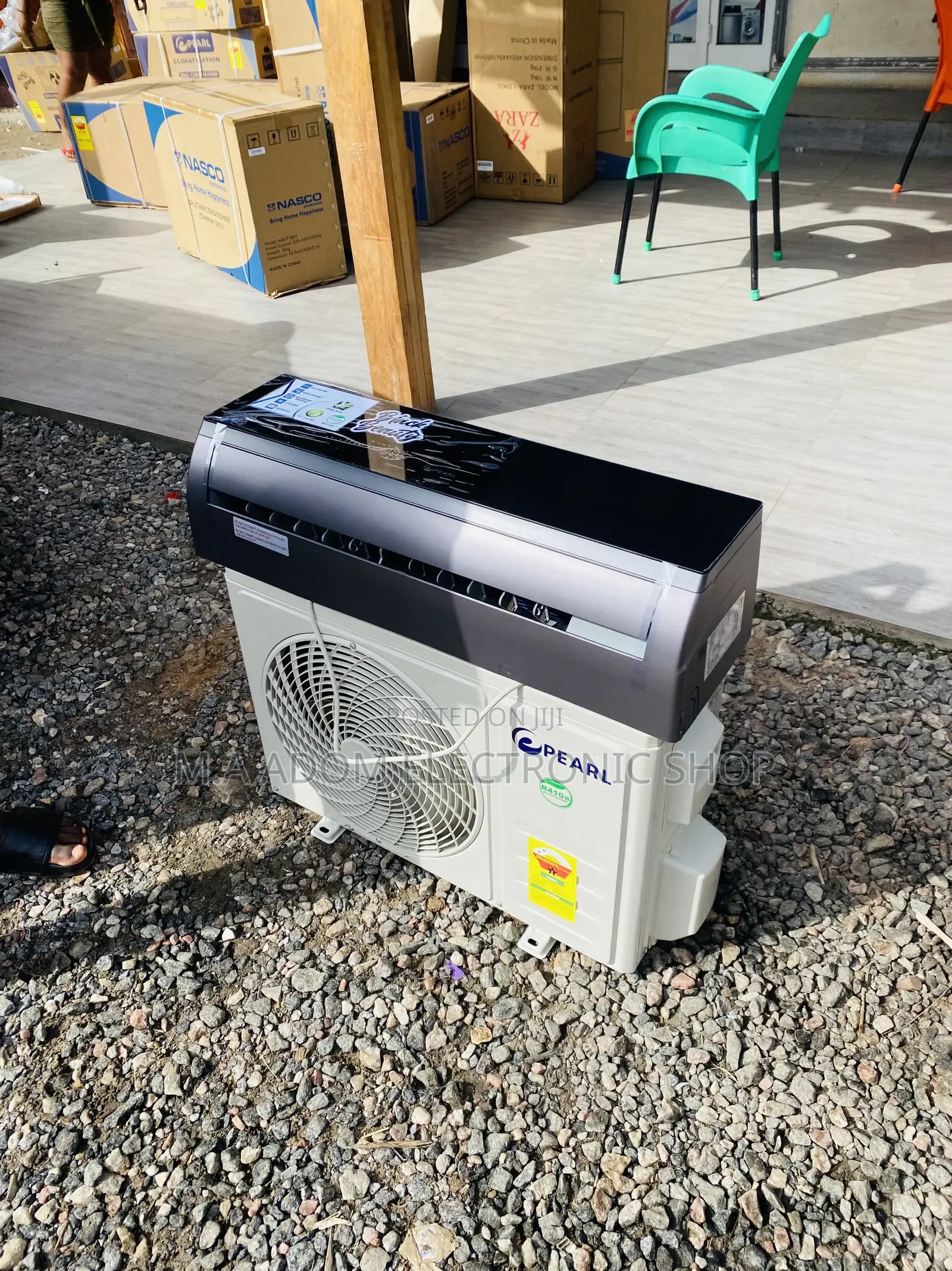 Super Cooling Pearl 1.5hp R410 Gas Air Conditioner(Black).