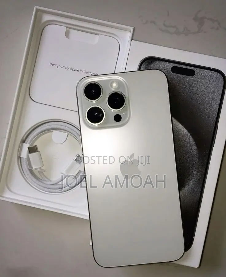 Apple iPhone 15 Pro Max 256 GB White