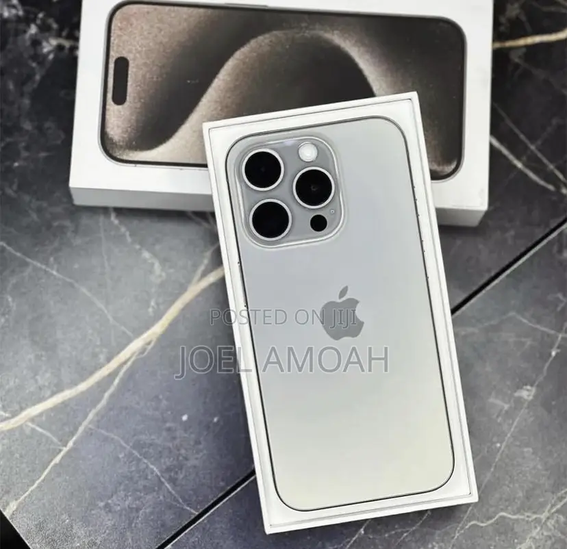Apple iPhone 15 Pro Max 256 GB White