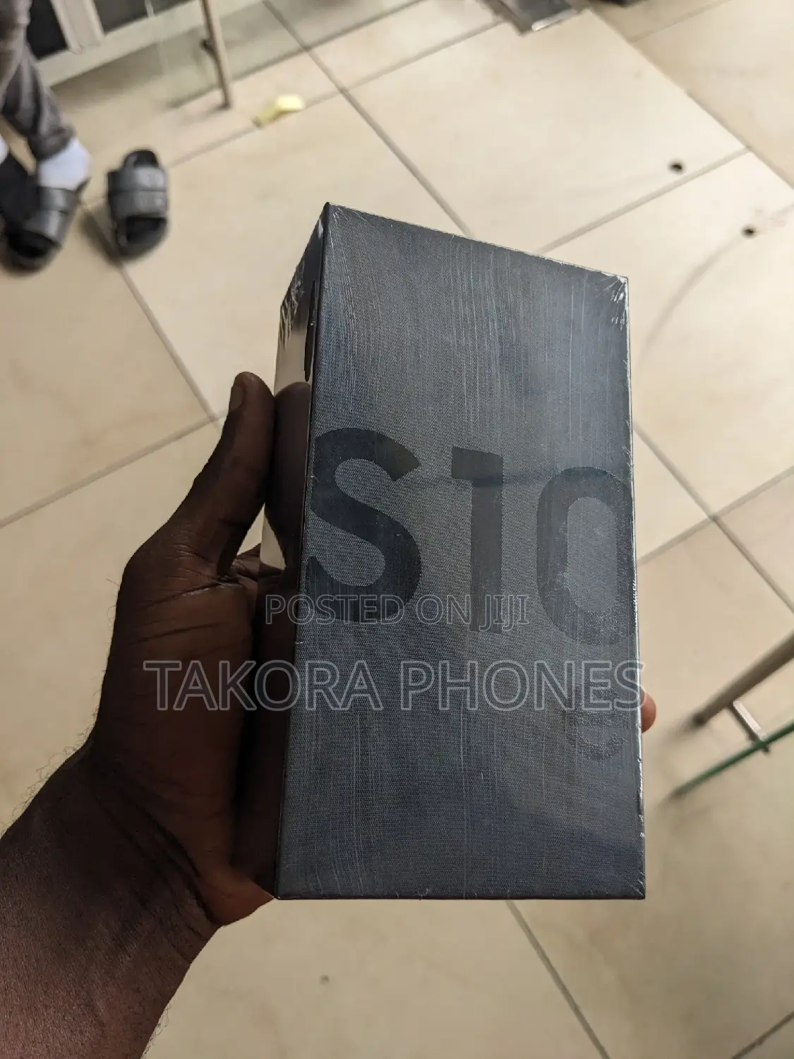 New Samsung Galaxy S10e 128 GB White