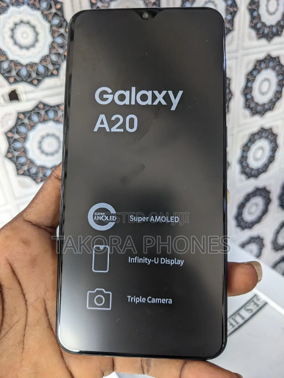 Samsung Galaxy A20 32 GB Black