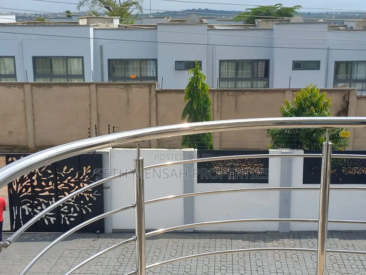 Furnished 4bdrm Apartment in Ayi Mensah, Accra Metropolitan for sale