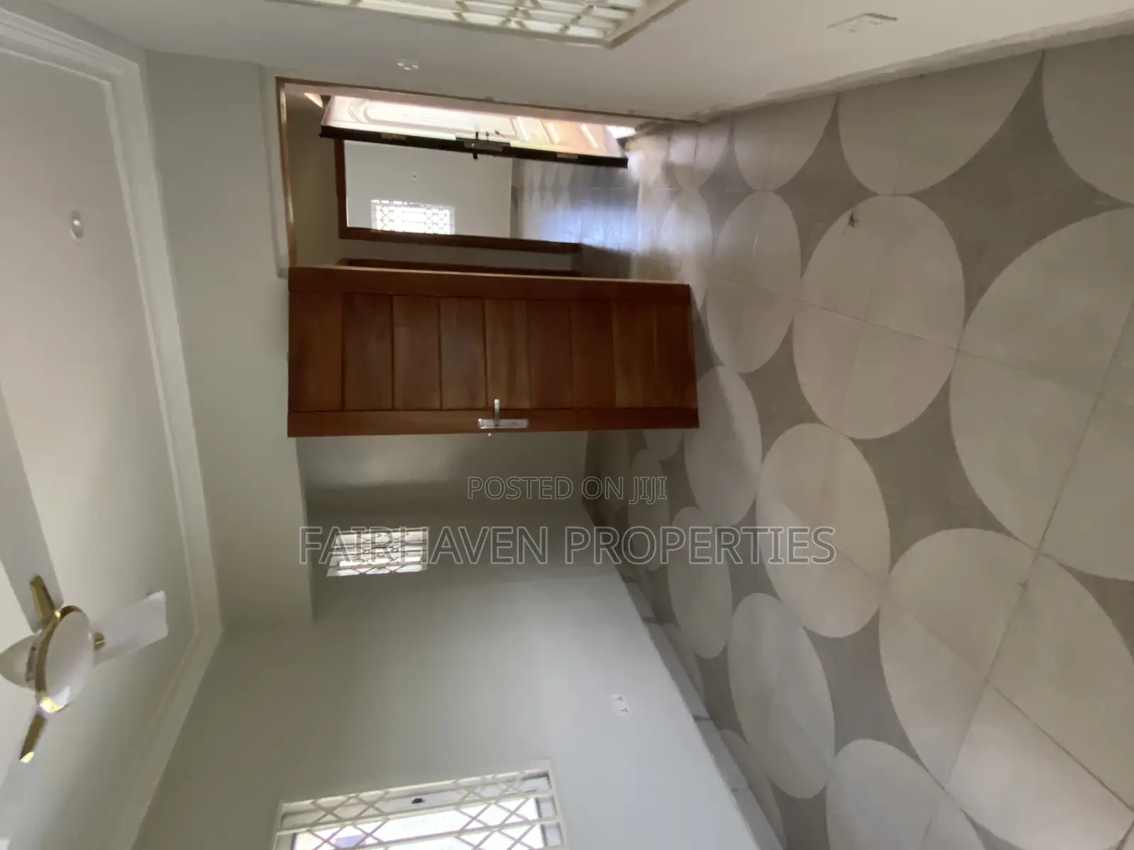 1bdrm House in Tseaddo, Airport Residential Area for rent