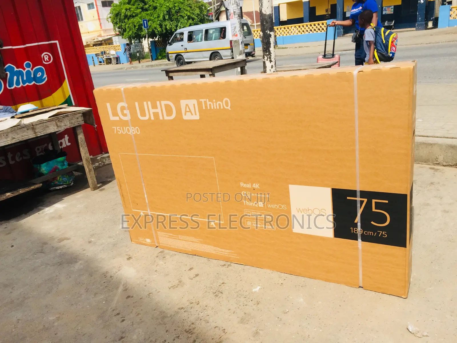 New Model LG Television UHD Smart 75”UR8000