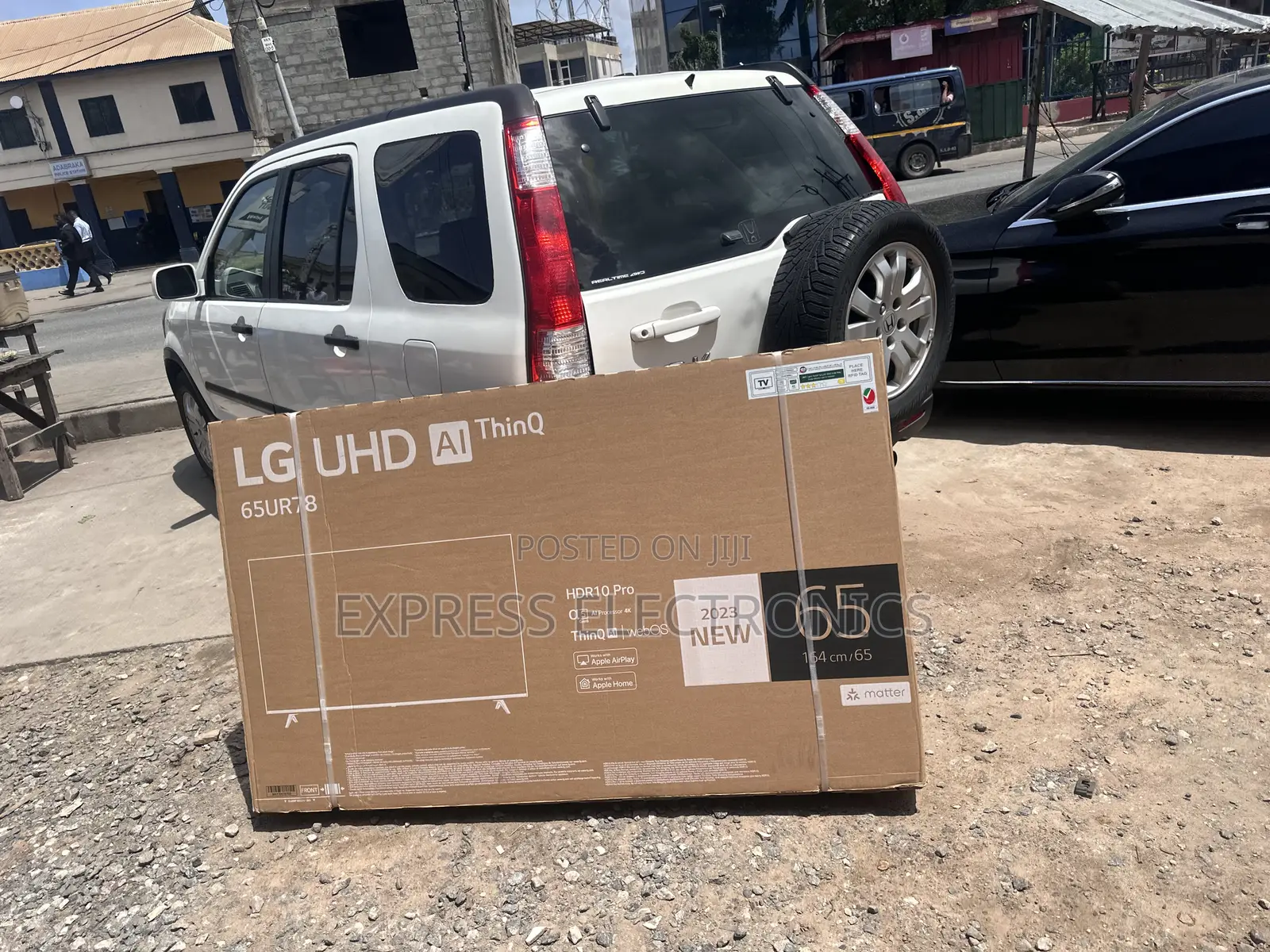 A Smarter View UHD Smart Lg 65”UR73