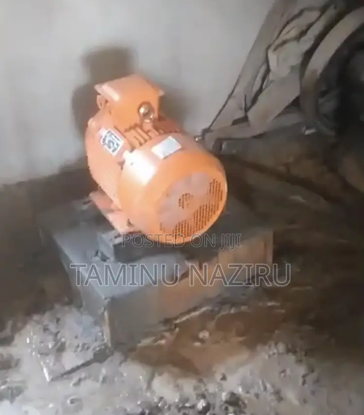 Corn Mill Machine With 15hp Motor and Accessories