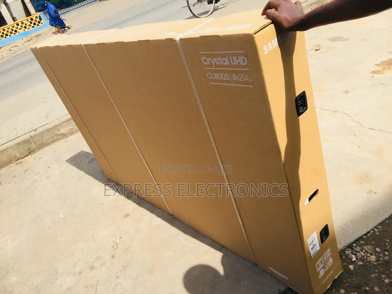 Uhd Smart Tizen Glossy Led Samsung 85”Cu8000