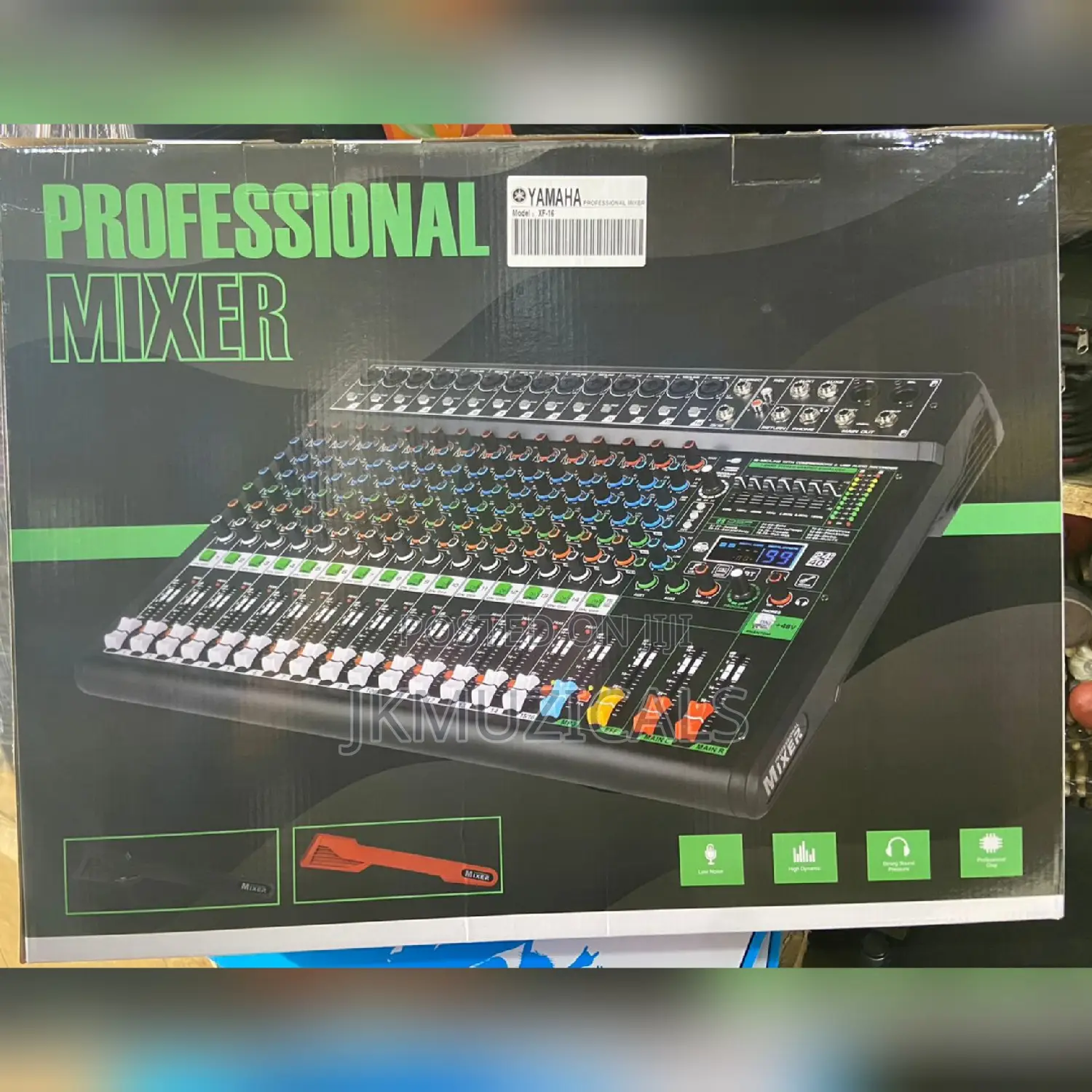 Yamaha_ 16 Channel Mixer