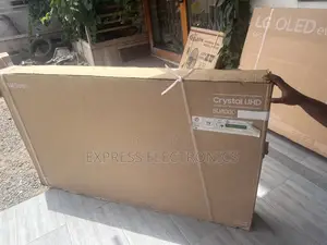 Very Cool Slim Sleek UHD Smart Samsung 55”Cu8000