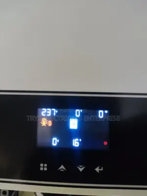 6.2kw Off-Grid Pv Hybrid Inverter