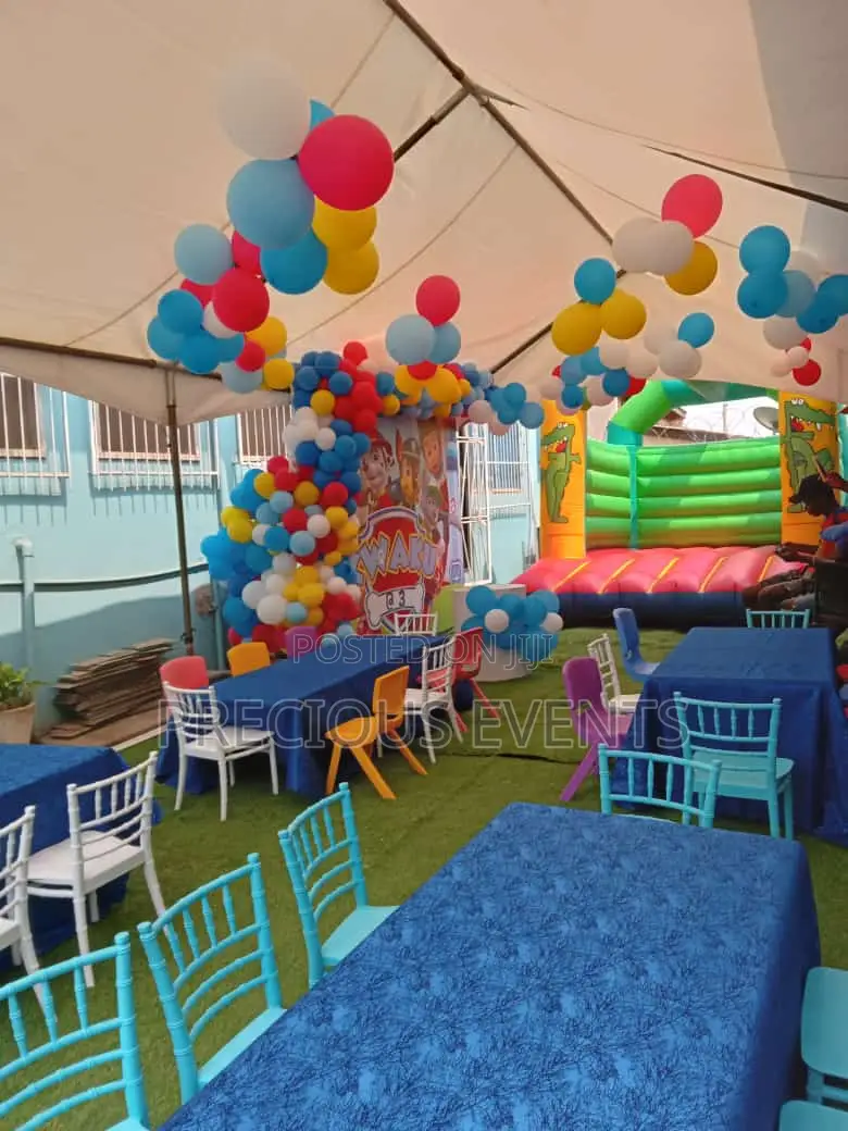 Outdoor Event Decorations
