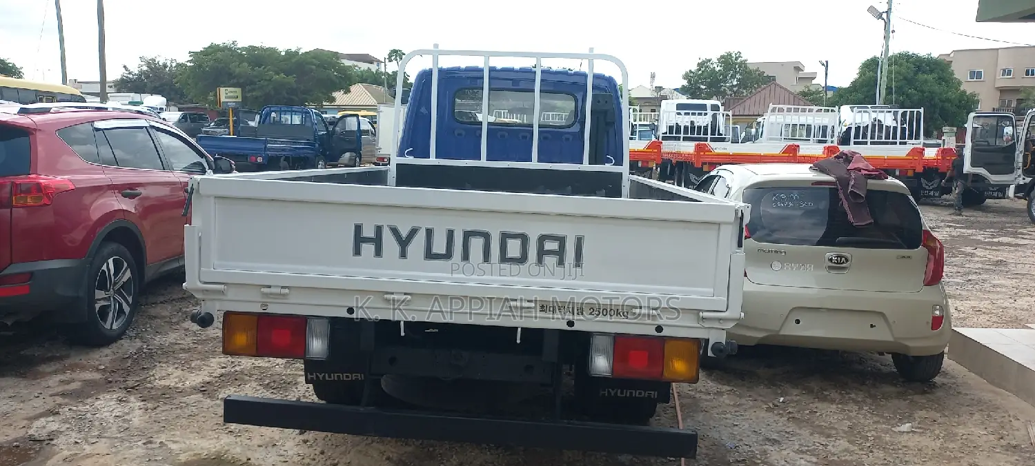 Hyundia Mighty Two Double Cube