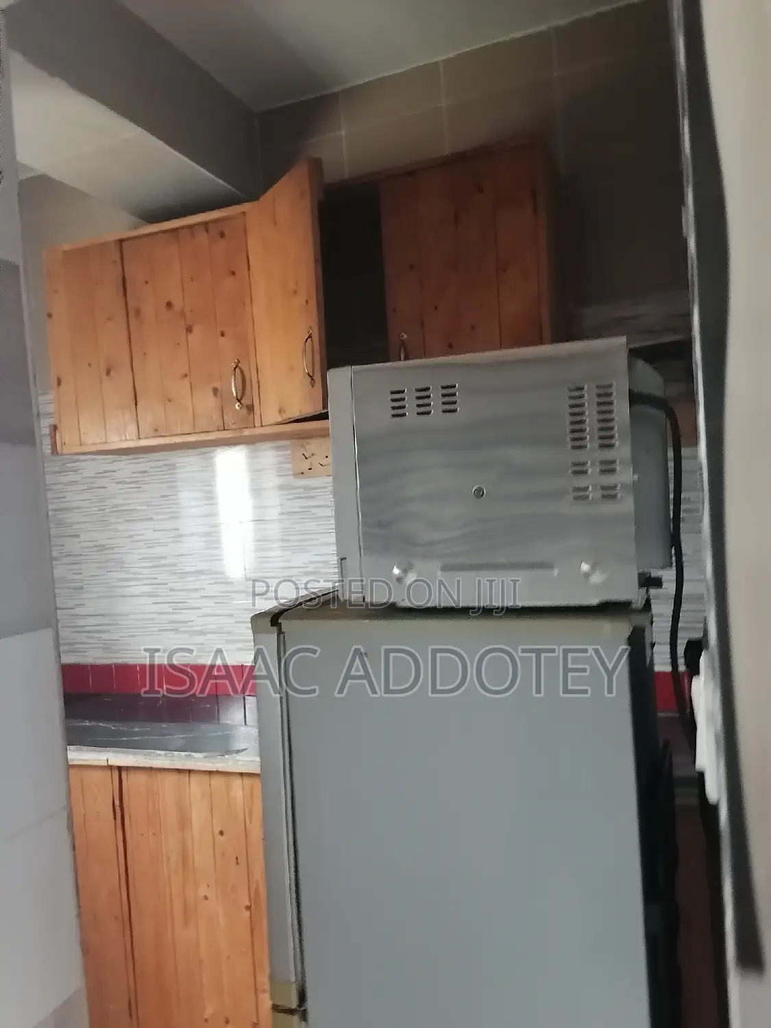 Furnished 1bdrm Apartment in Sakumono, Baatsona Total for rent