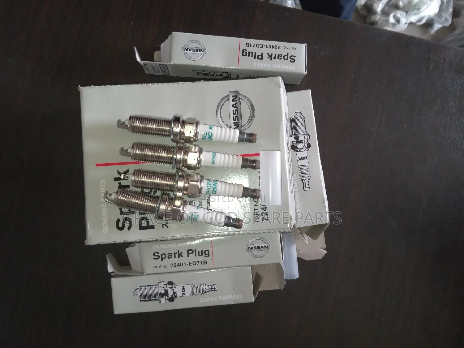 Nissan Rogue 2015-17 2.4L Spark Plugs Original