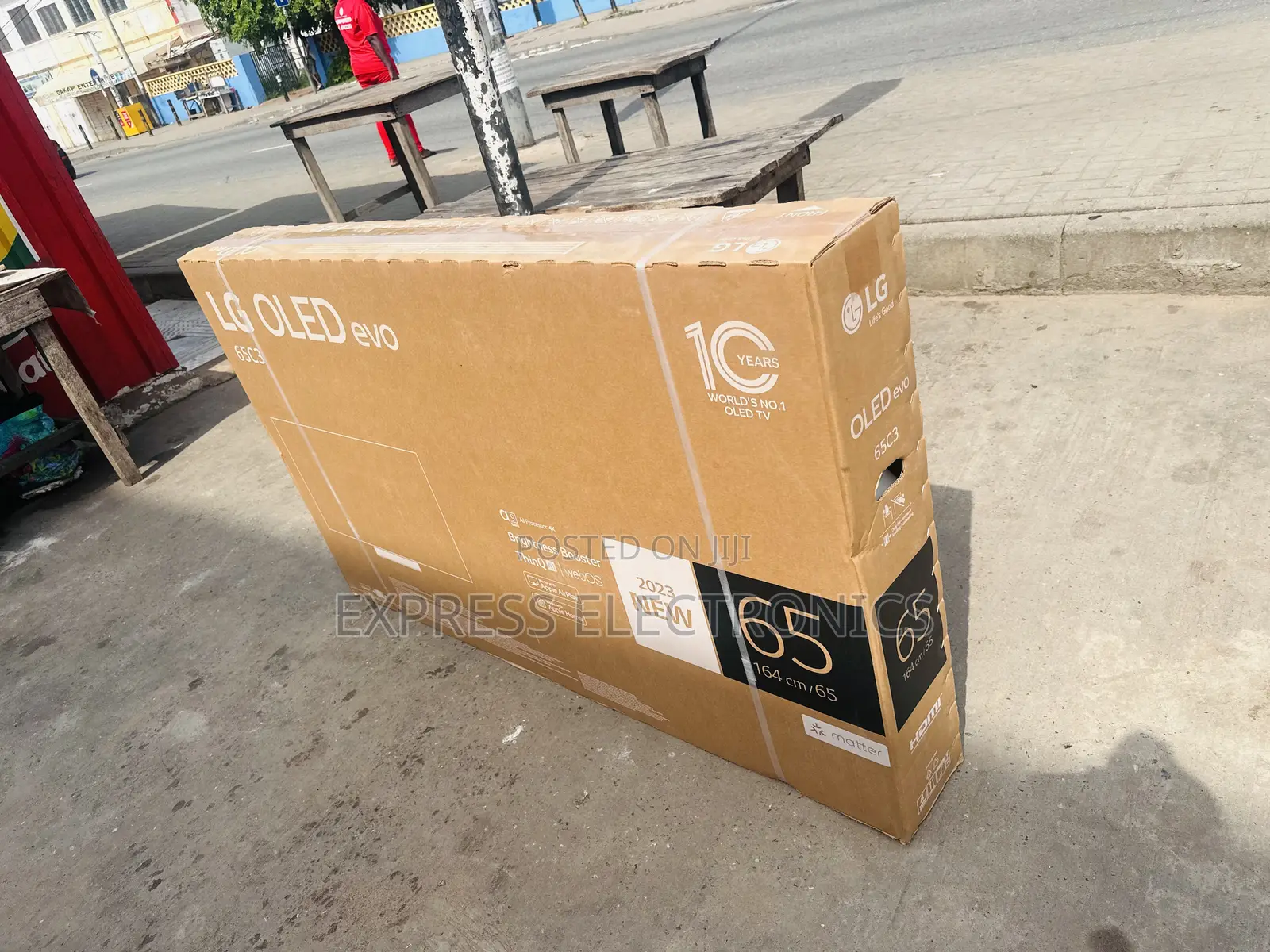 Lg Oled Smart 77”C36 Glossy Display