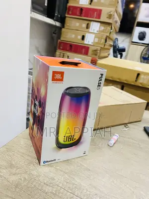JBL Pulse 5 - Portable Bluetooth Speaker With Dazzlingblack