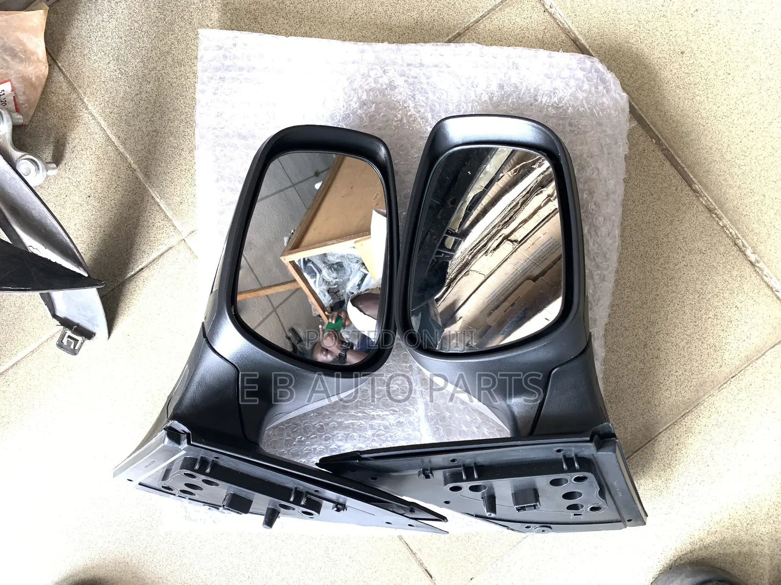 Accent 2012-2015 Side Mirrors With Light Pair