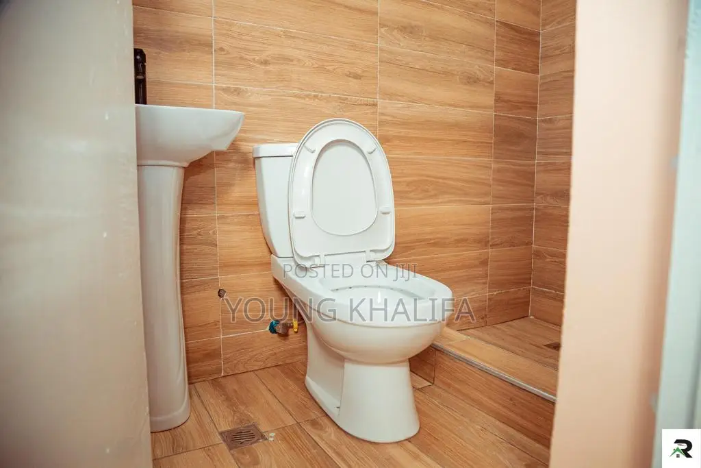 Studio Apartment For Rent East Airport Tsaddo