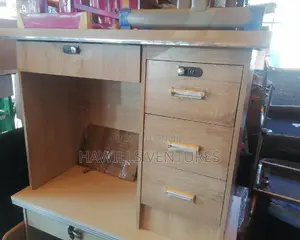 Quality Office Table
