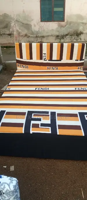 Inbuilt Bed