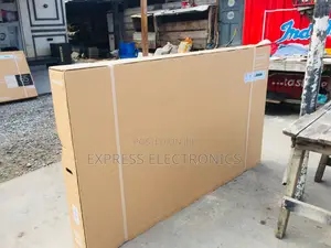 Crystal UHD Smart Samsung 85”Cu8000