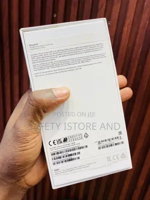New Apple iPhone 13 128 GB Black