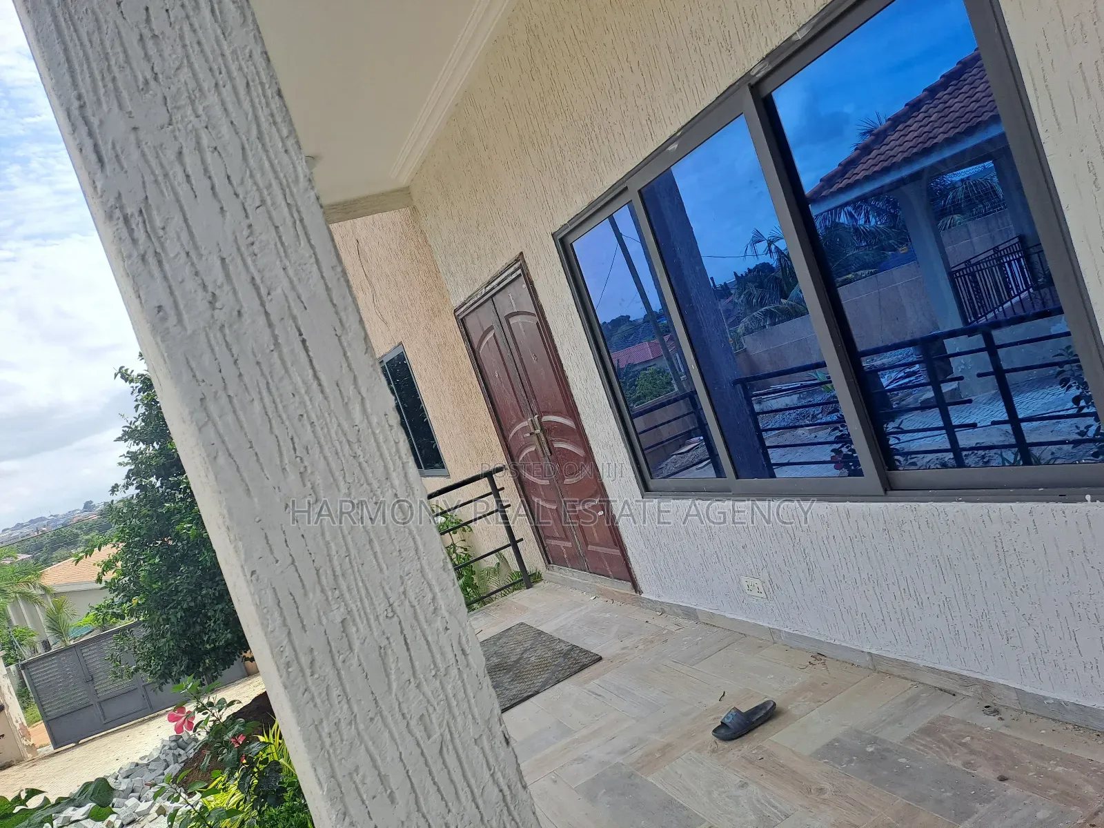 2bdrm Apartment in West Legon for rent
