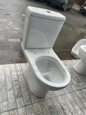 Water Closet (Slim Cistern)