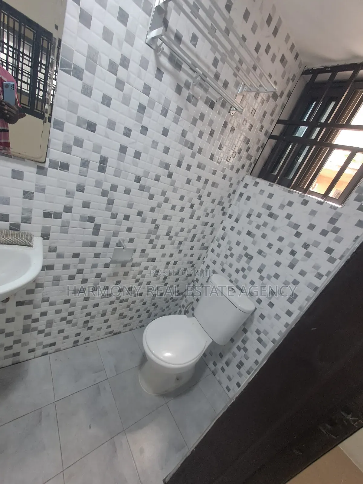 2bdrm Apartment in West Legon for rent
