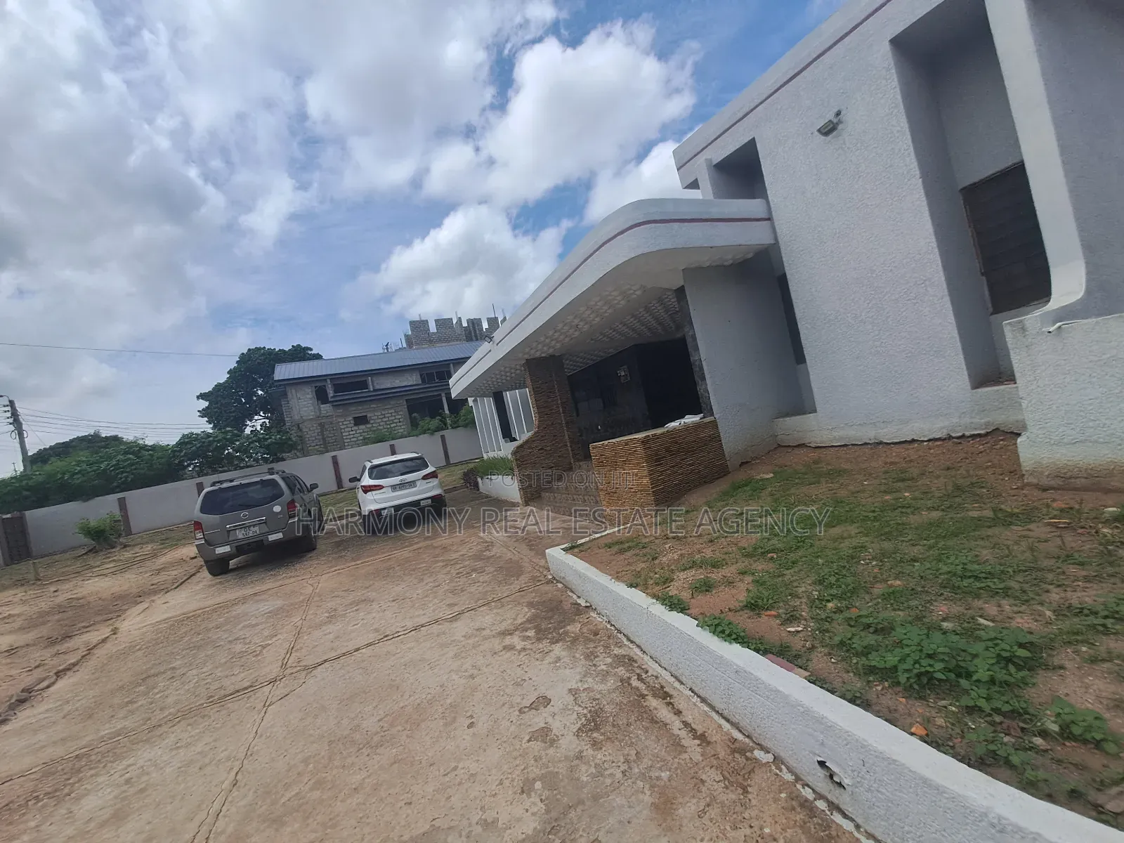 2bdrm Apartment in West Legon for rent