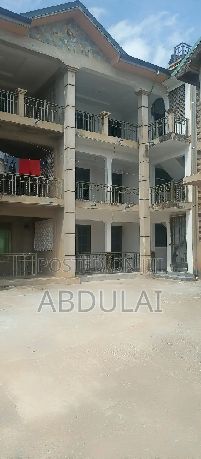 2bdrm Apartment in 2 Bedroom Apartment for rent