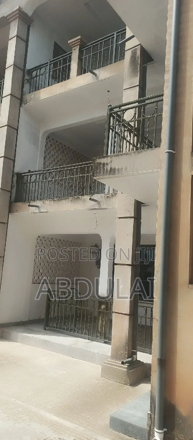 2bdrm Apartment in 2 Bedroom Apartment for rent