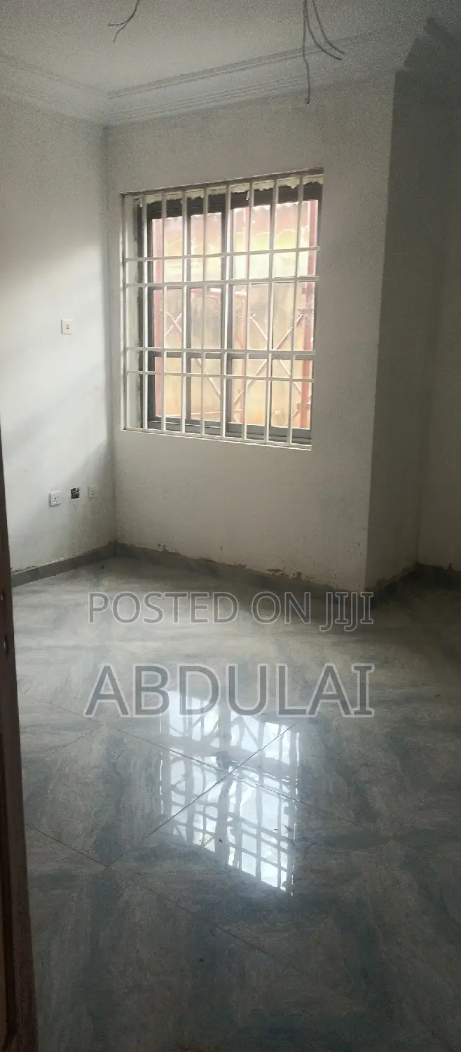 2bdrm Apartment in 2 Bedroom Apartment for rent