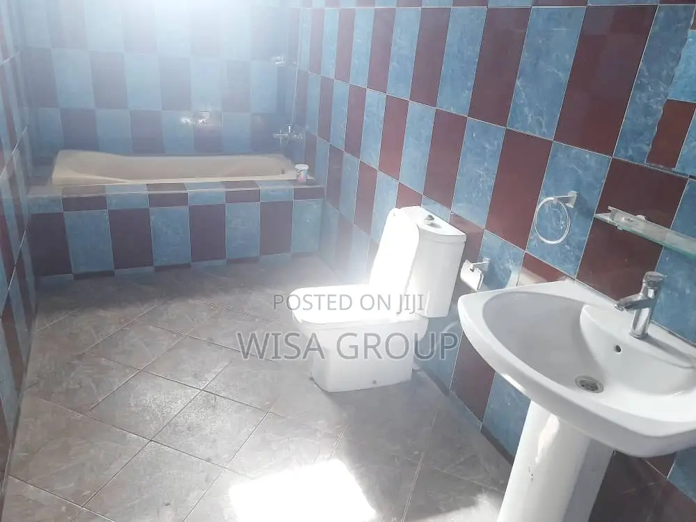 5bdrm House in Wisa Groups, Accra Metropolitan for rent