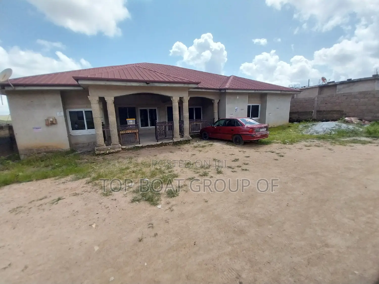 Furnished 5bdrm House in Kronum Top Boat, Kumasi Metropolitan for sale