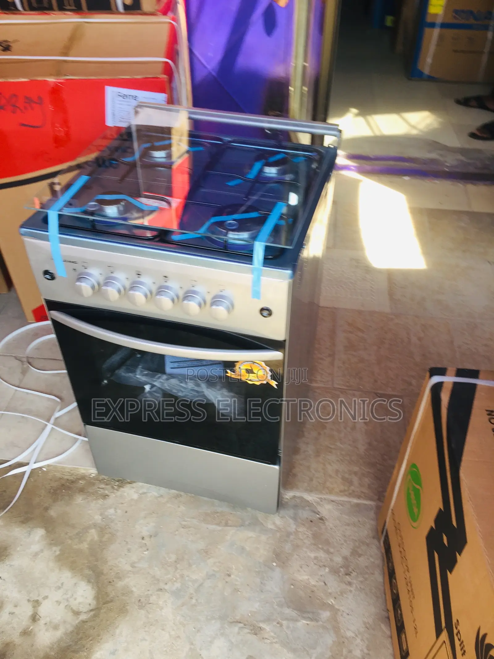 Available Now Sliver Volcano Gas Cooker 4burner