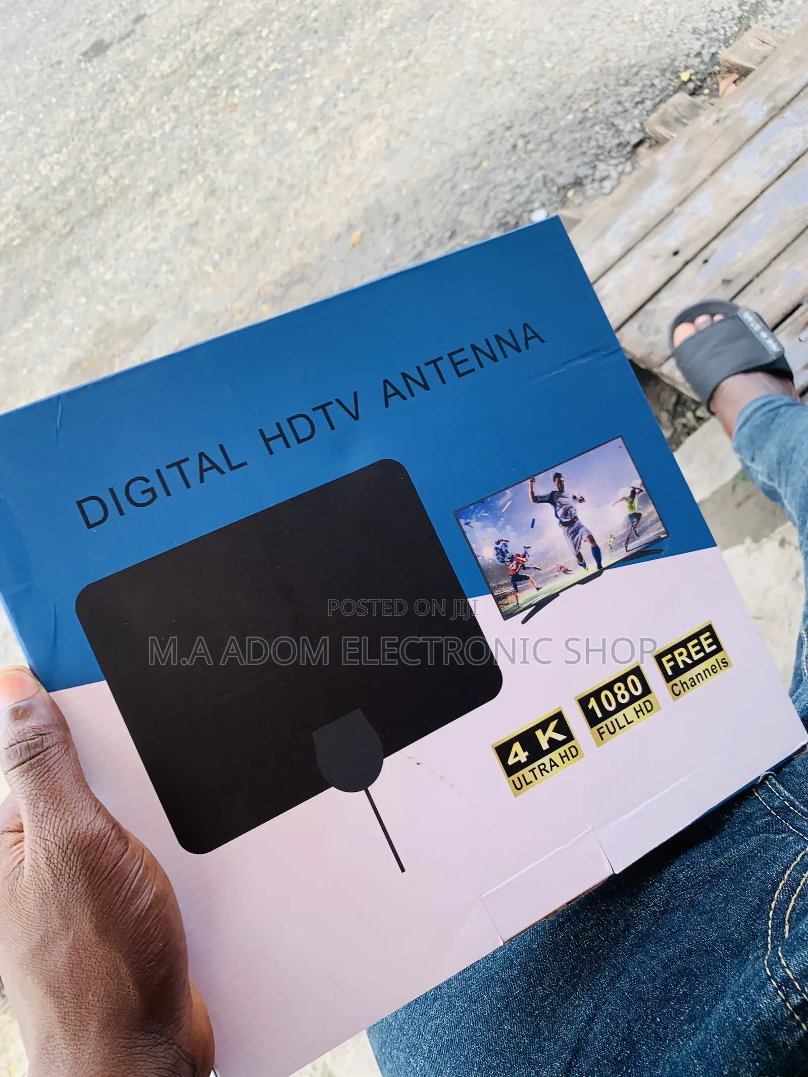 Black Color Light Weight Indoor Antenna