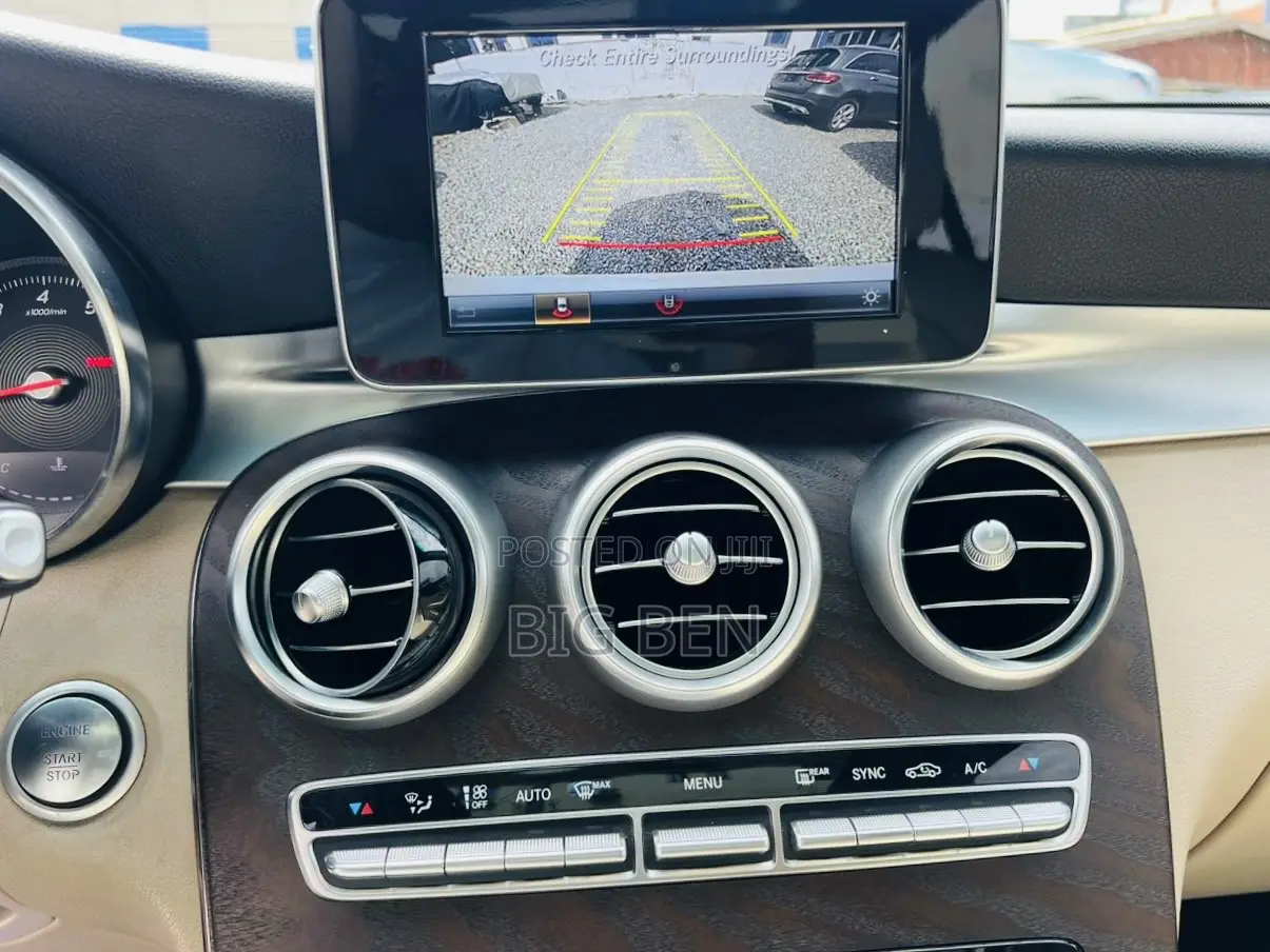 Mercedes-Benz GLC-Class 2018 White