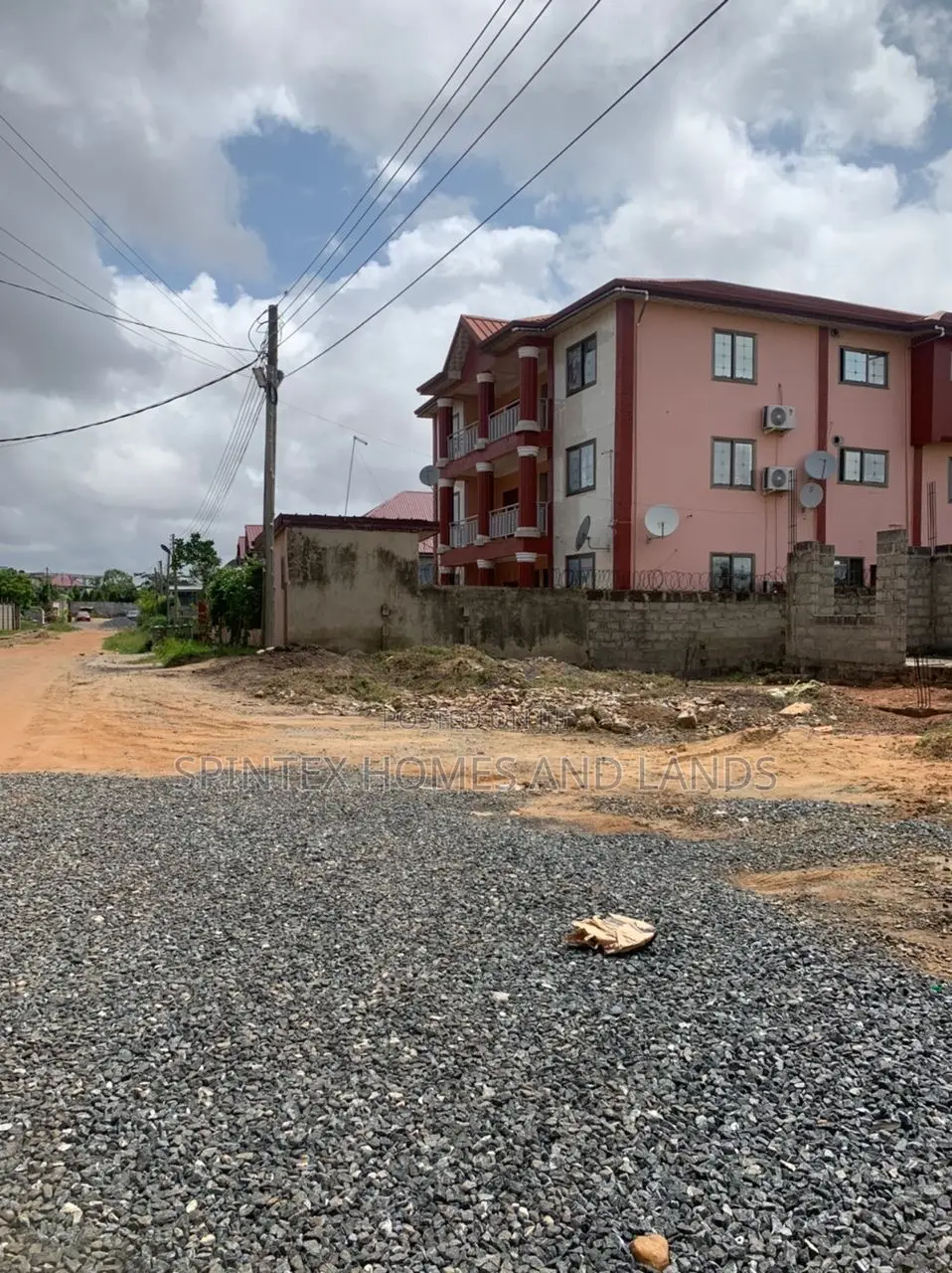 One Plot for Sale , Size 80/100