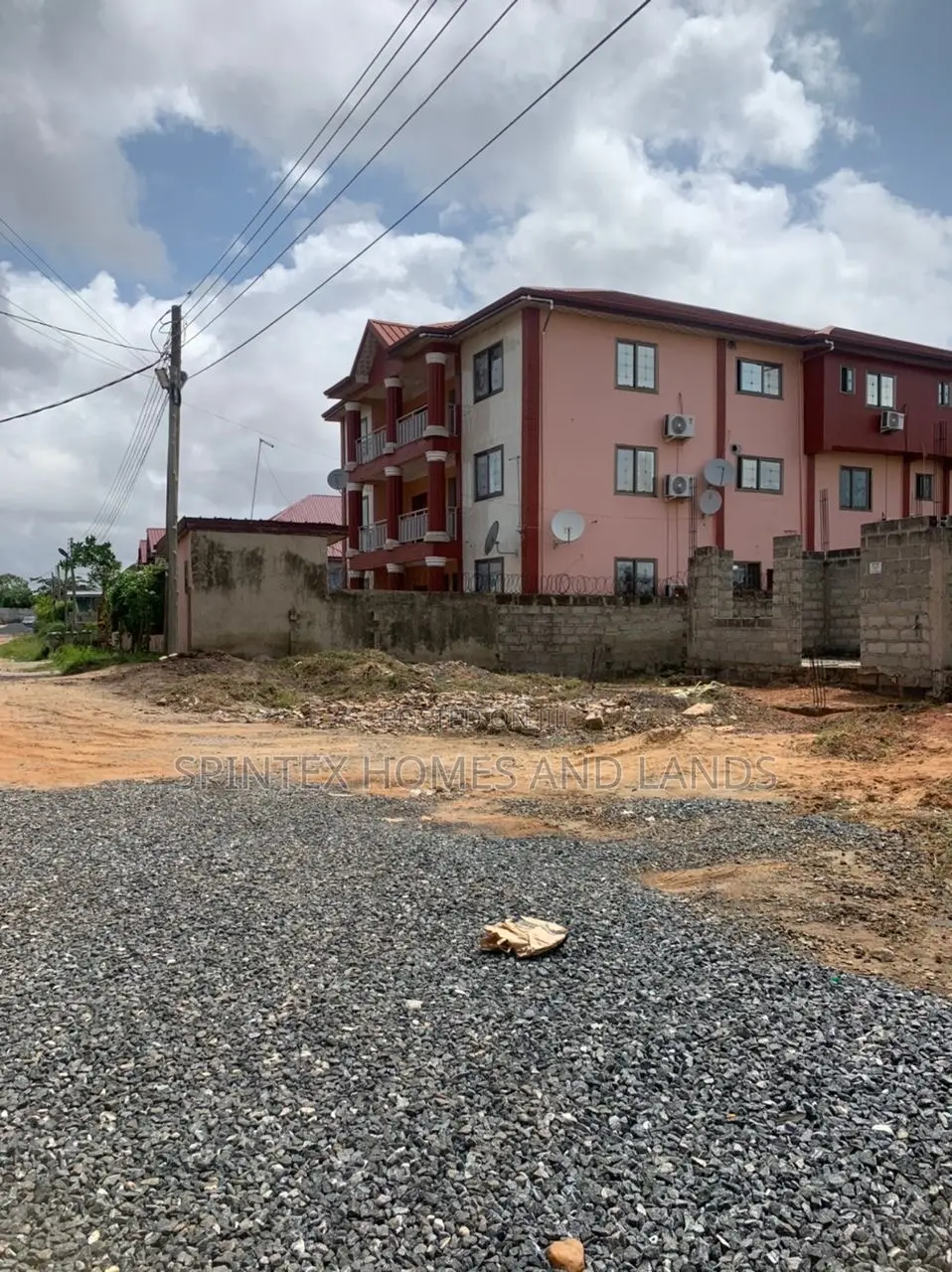 One Plot for Sale , Size 80/100